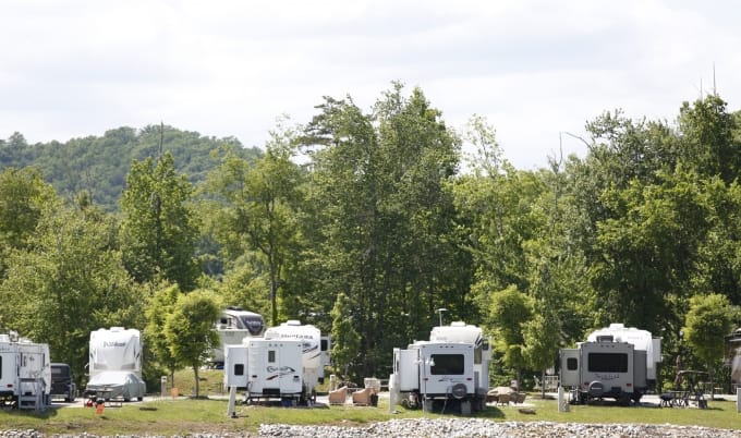 Caney Creek RV Resort, Marina, Harriman Tennessee, Watts Bar Lake, TN River, Tennessee River, Full service marina, Caney Creek RV, Resort